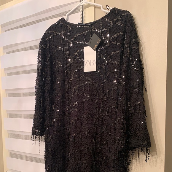 Zara dress - Picture 1 of 3